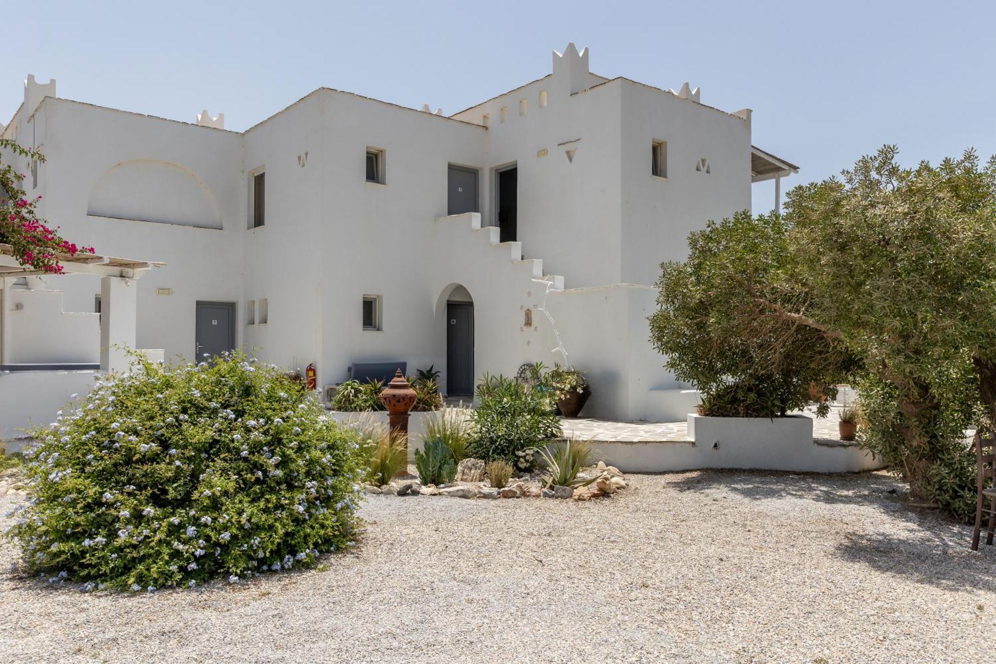 Helios Beach Studios Plaka  Exterior photo